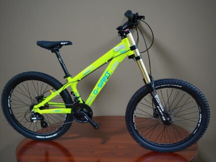 Bicicleta aro 26 style